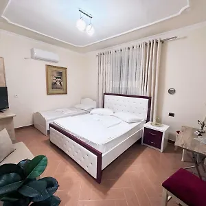 Aron's House Apartment