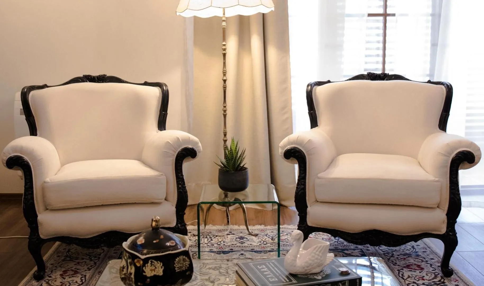 Novi'S Luxury Apartment 2 Gjirokastër
