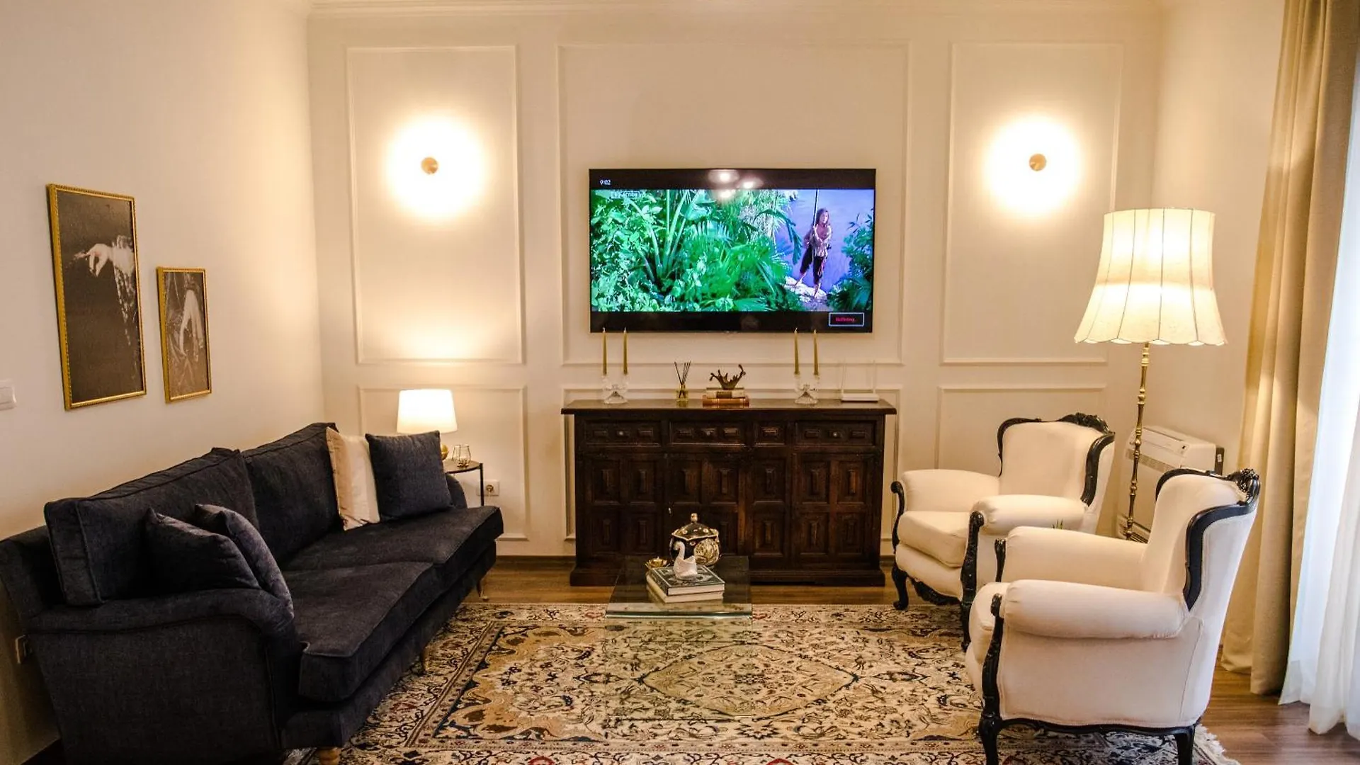 Novi'S Luxury Apartment 2 Gjirokastër 0*,  알바니아